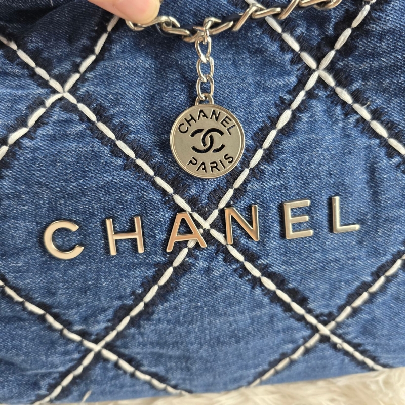 Chanel Hobo 22 Bags